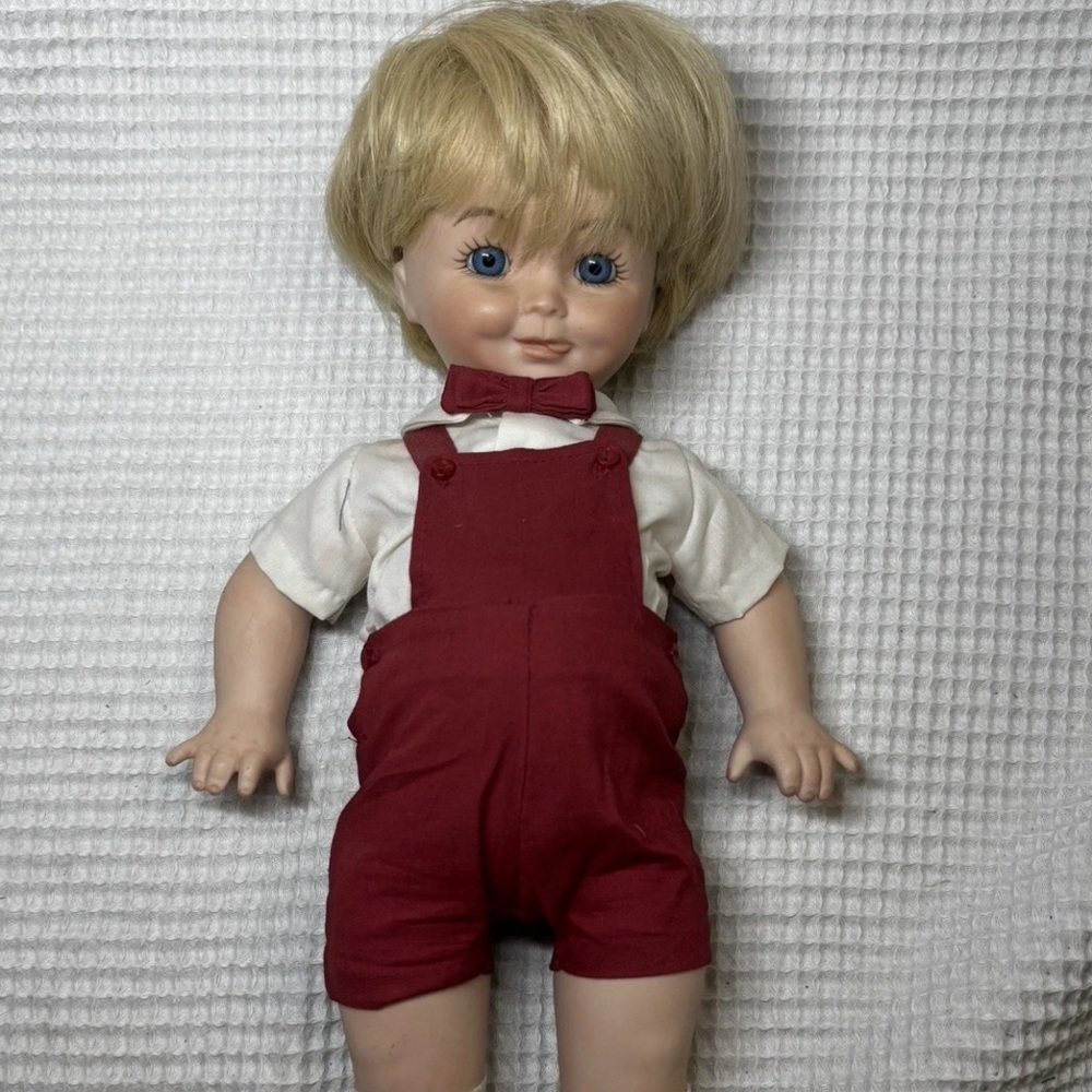 Vintage 1987 IMSCO “Donna” All Porcelain Doll 15” Human Hair Wig